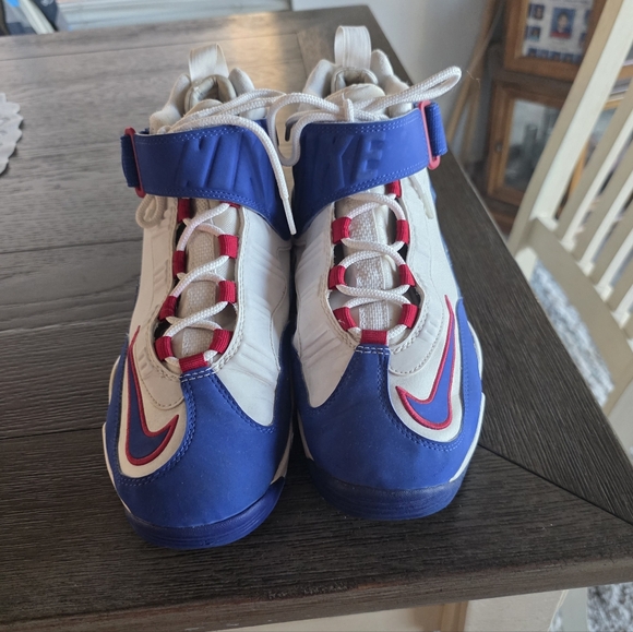 Ken Griffey JR NIKE Air Max 1 White Athletic Shoes - Picture 3 of 5